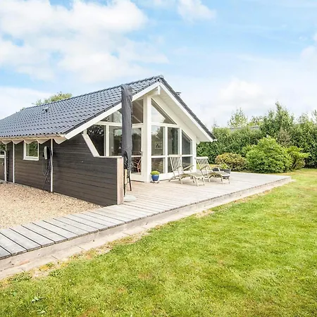 Whirlpool Cottage Oasis-By Traum * Tarm