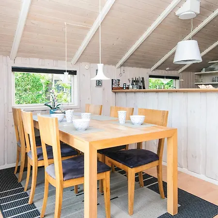 Whirlpool Cottage Oasis-By Traum Tarm