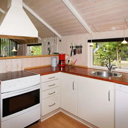 Whirlpool Cottage Oasis-By Traum Holiday home